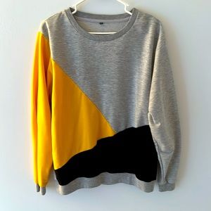 Crewneck sweater